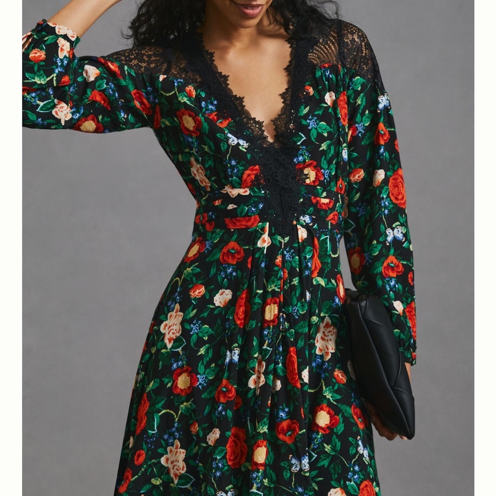 NWT Anthropologie Lacy V-Neck Mini Dress, Size 2 - Picture 3 of 14